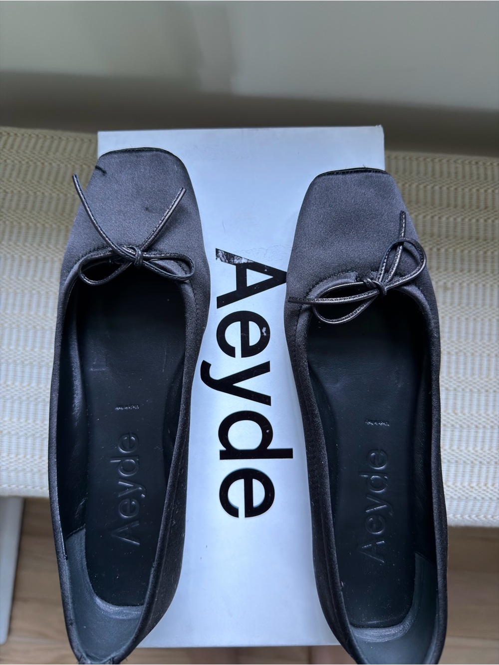 Aeyde Black Square-Toe Bow Ballet Flats
